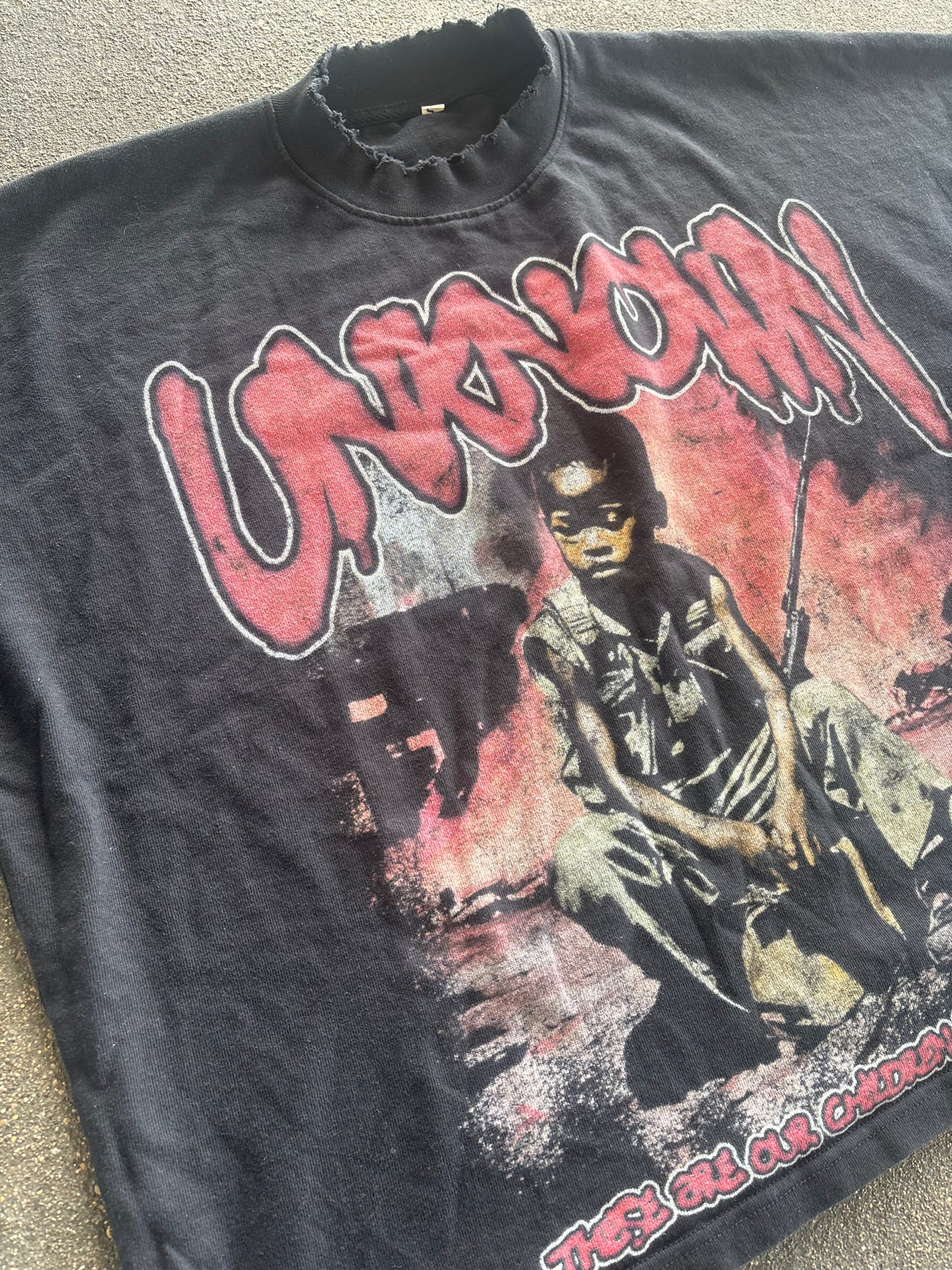 UNK WAR TEE